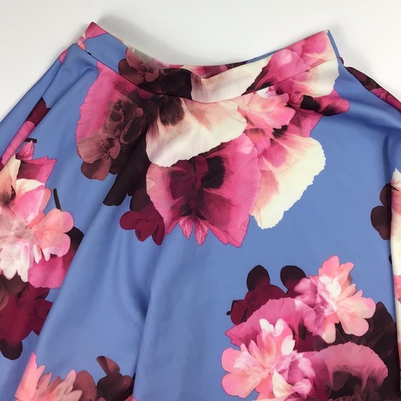 Soprano > Floral Skirt Small - Picture 2 of 7